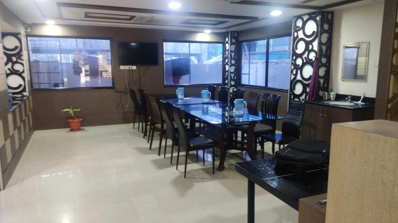 Skyview Suites Hyderabad Bagian luar foto