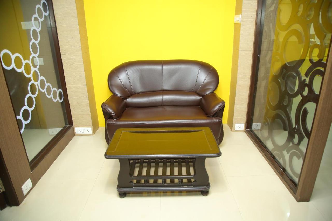 Skyview Suites Hyderabad Bagian luar foto